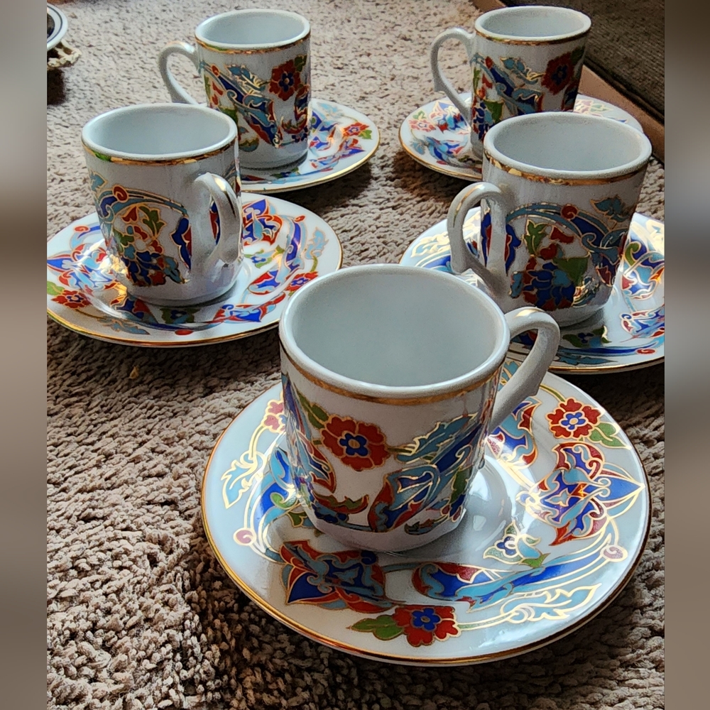 Kidahya Porcelen Hand Painted Floral Espresso Cup and Saucer Set